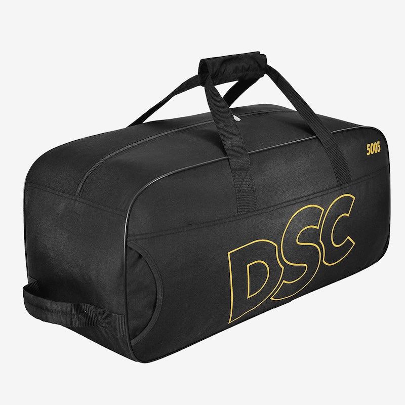 DSC 5005 Cricket Wheel Bag
