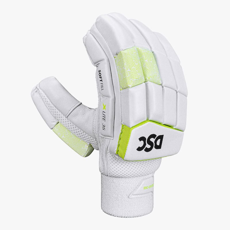 DSC Xlite 35 Cricket Batting Gloves 25