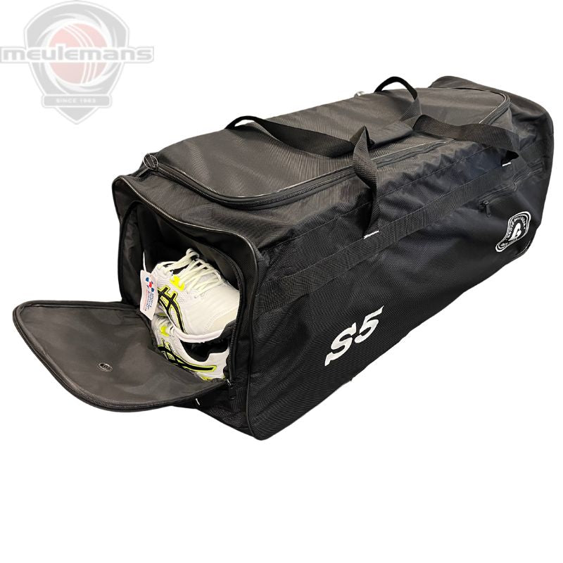 Grove S5 Wheel Cricket Bag 25