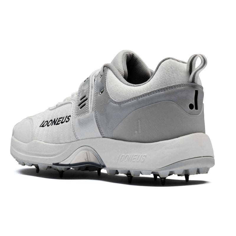 Idoneus ID2 Cricket Shoes