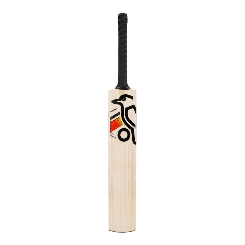 Kookaburra Diablo Pro 7.0 Junior Cricket Bat 26